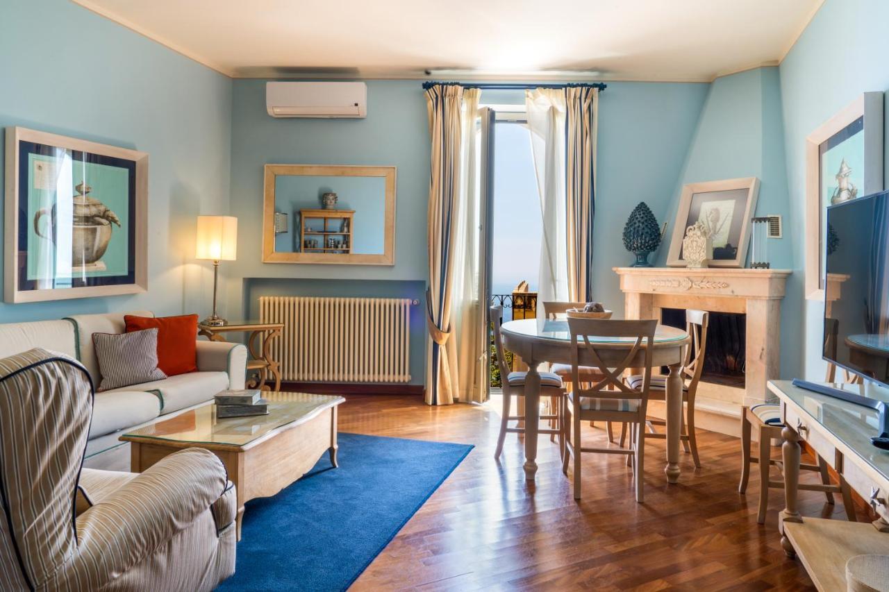 Hotel Villa Carlotta Ταορμίνα Εξωτερικό φωτογραφία